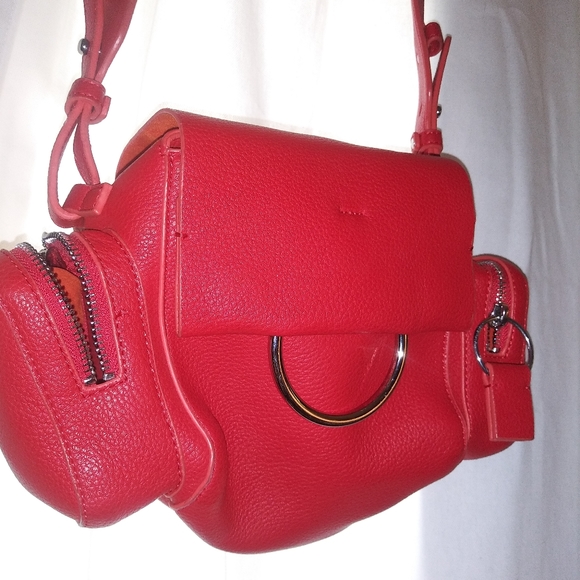 Super Lightweight Chic Red Crossbody Bag in a Pebbled Grain Vegan Leather. - Picture 2 of 11